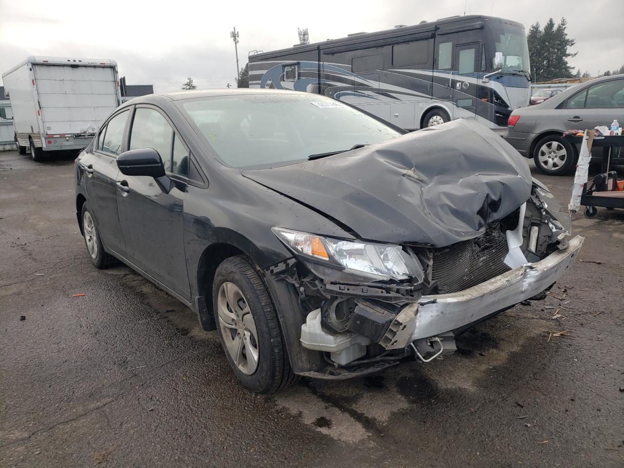 HONDA CIVIC LX 2014 with VIN 19XFB2F5XEE261377 - Photo from auction