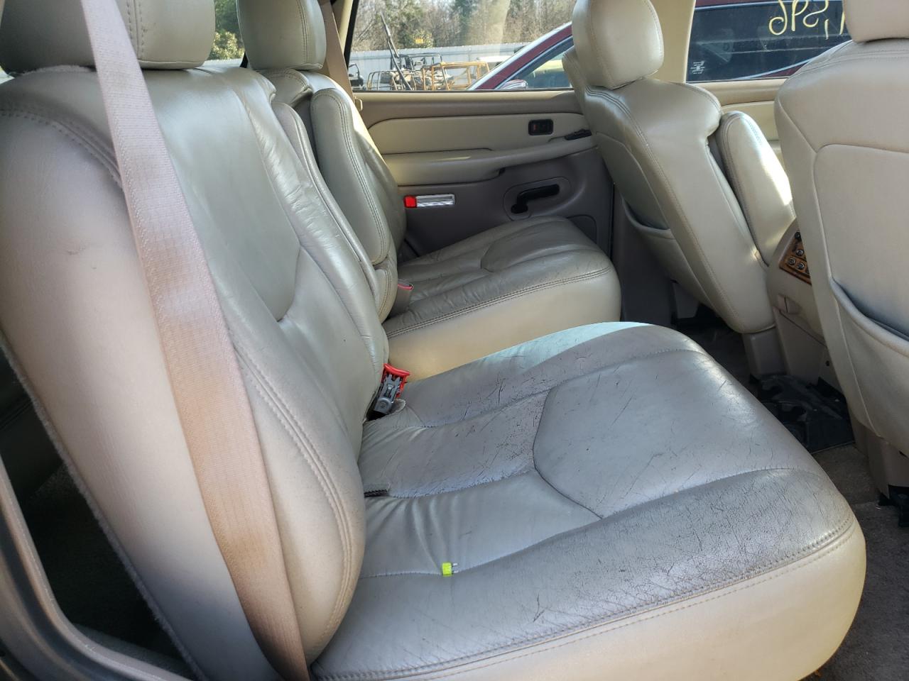 Photo 6 from auction – 2003 GMC YUKON with VIN 1GKEC13Z63J287800