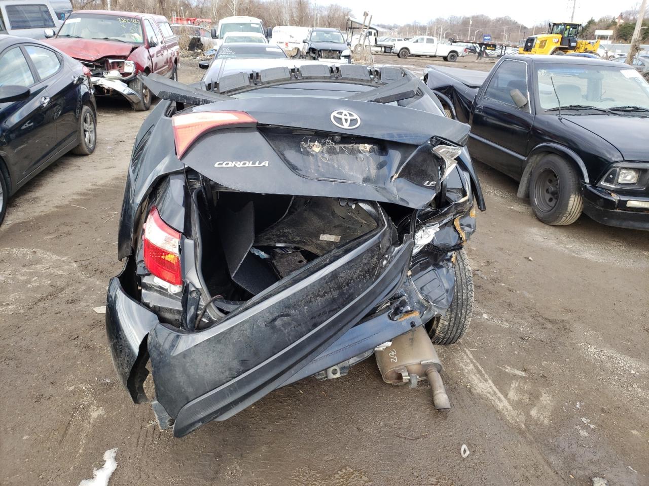 Photo 9 from auction – 2018 TOYOTA COROLLA L with VIN 2T1BURHE2JC080832
