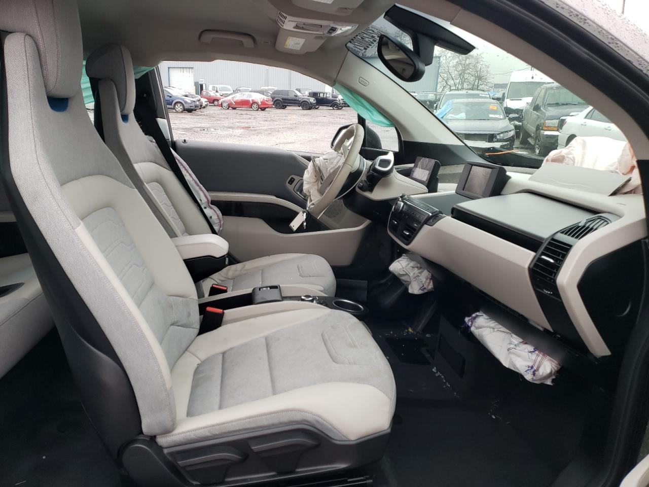Photo 5 from auction – 2015 BMW I3 REX with VIN WBY1Z4C51FV500946