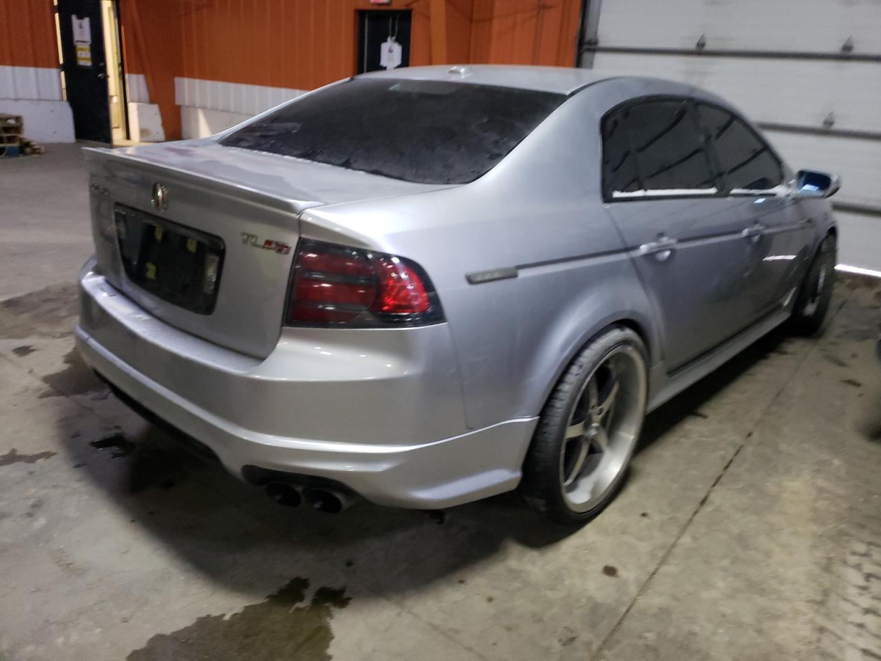 Photo 4 from auction – 2007 ACURA TL TYPE S with VIN 19UUA76537A803160