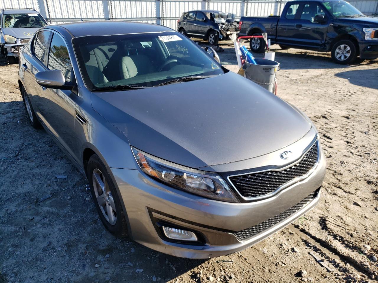 Photo 1 from auction – 2015 KIA OPTIMA LX with VIN 5XXGM4A78FG434373