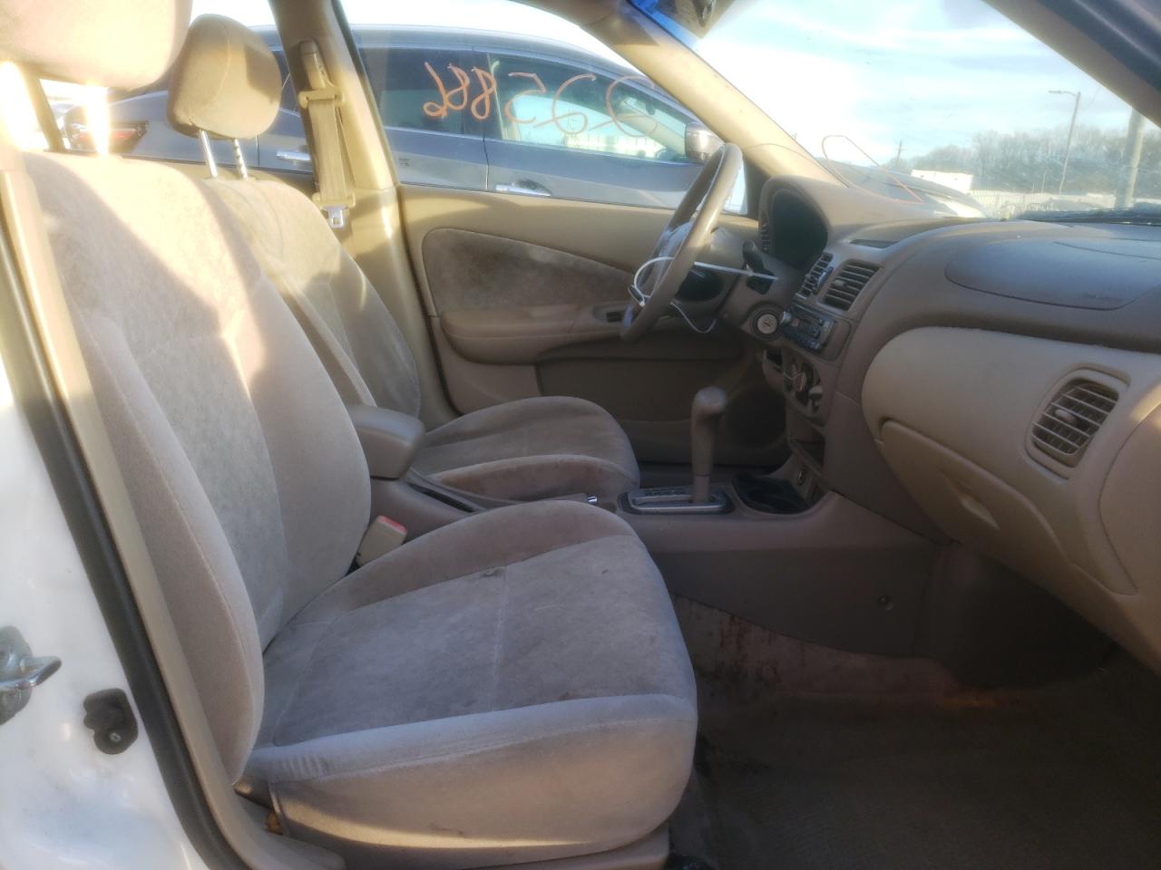 Photo 5 from auction – 2001 NISSAN SENTRA XE with VIN 3N1CB51D51L491288
