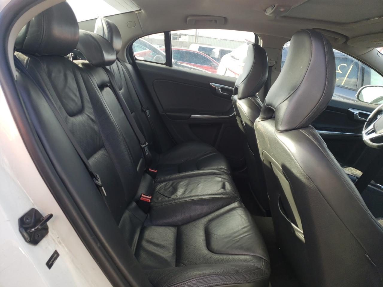 Photo 6 from auction – 2012 VOLVO S60 T5 with VIN YV1622FS2C2115601