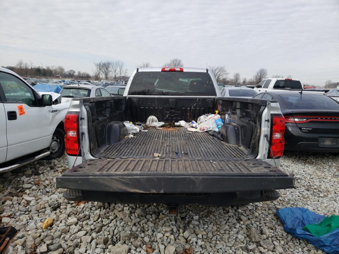 Photo 6 from auction – 2018 CHEVROLET SILVERADO with VIN 1GCNKNEC4JZ299036