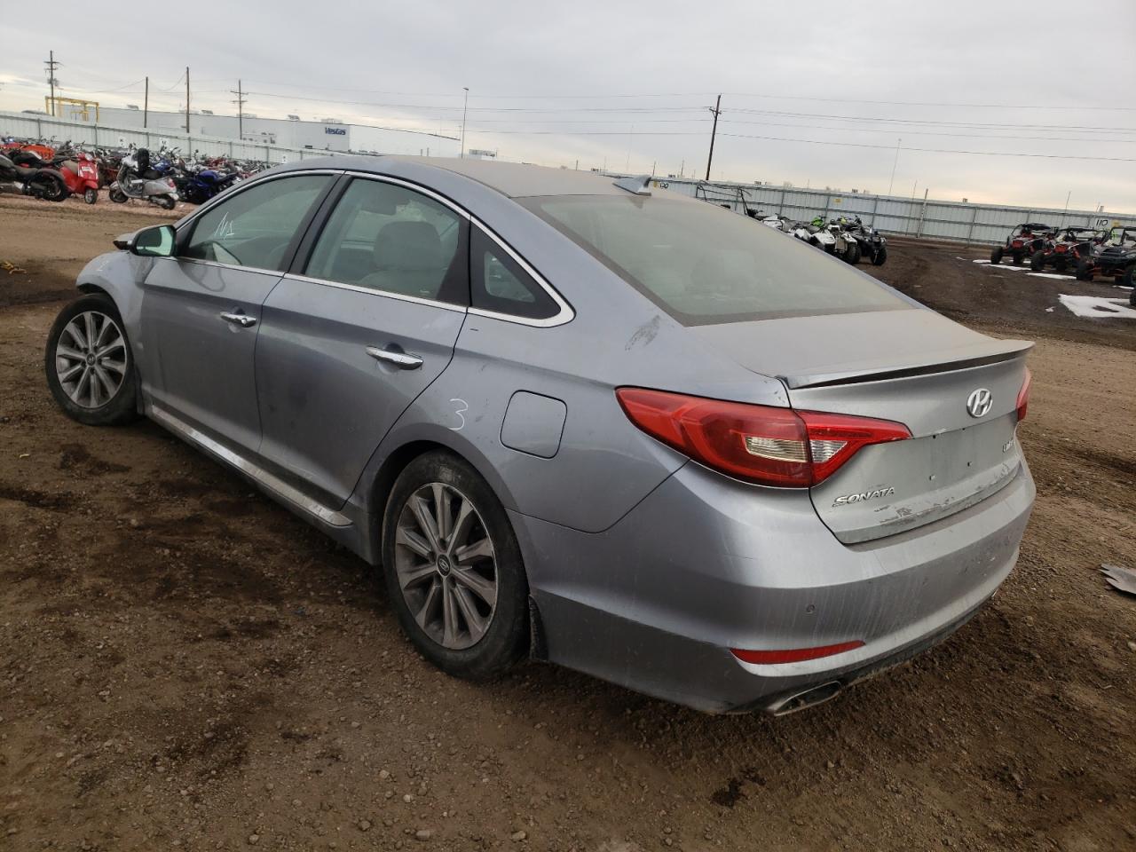 Photo 3 from auction – 2017 HYUNDAI SONATA SPO with VIN 5NPE34AF6HH466165