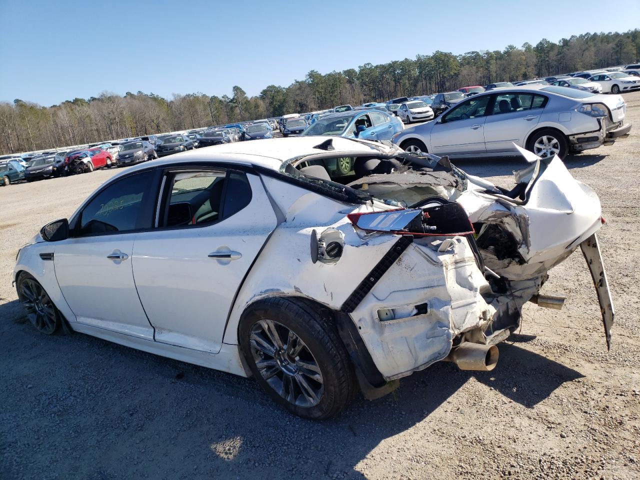 Photo 3 from auction – 2015 KIA OPTIMA LX with VIN KNAGM4A72F5628222