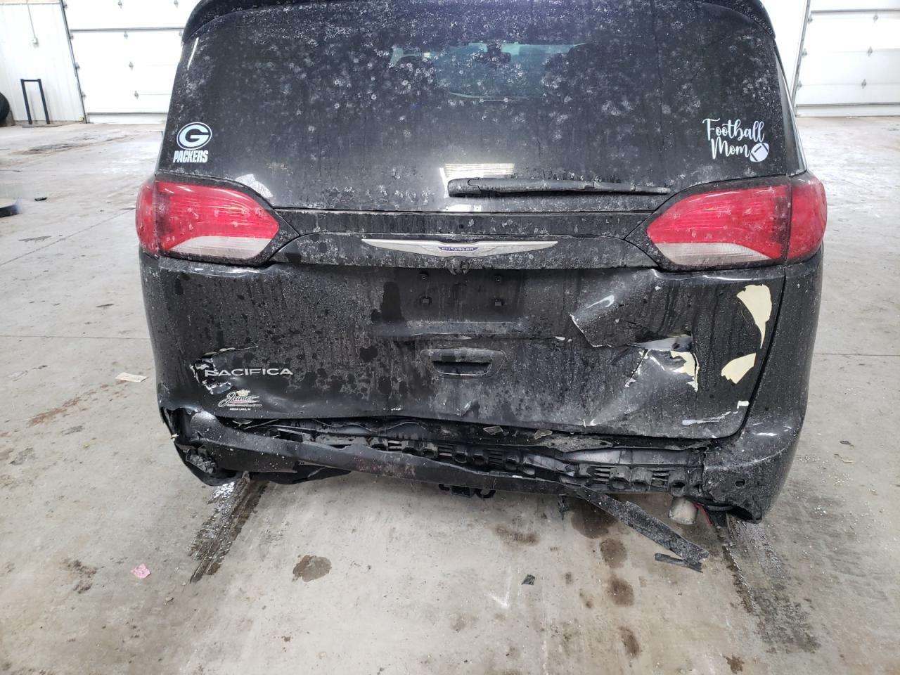 Photo 9 from auction – 2019 CHRYSLER PACIFICA T with VIN 2C4RC1FG7KR734149