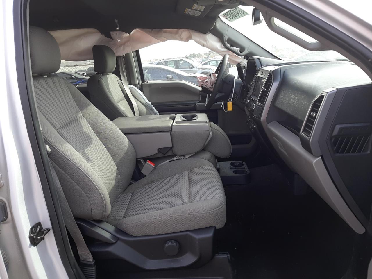 Photo 5 from auction – 2019 FORD F150 SUPER with VIN 1FTEW1EB8KKD49077