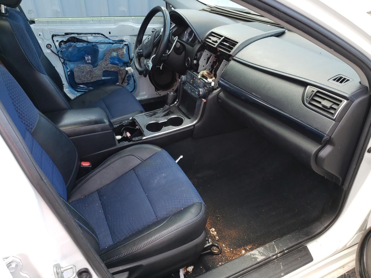 Photo 5 from auction – 2016 TOYOTA CAMRY LE with VIN 4T1BF1FK8GU179750