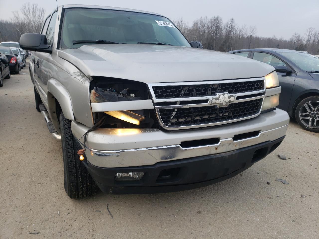 Photo 9 from auction – 2006 CHEVROLET SILVERADO with VIN 2GCEK13T161136372