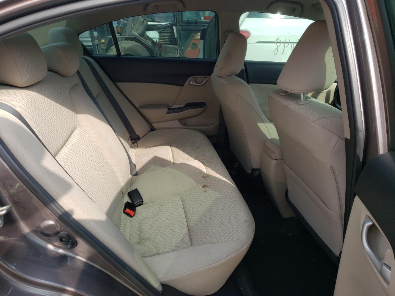 Photo 6 from auction – 2015 HONDA CIVIC LX with VIN 19XFB2F56FE017145