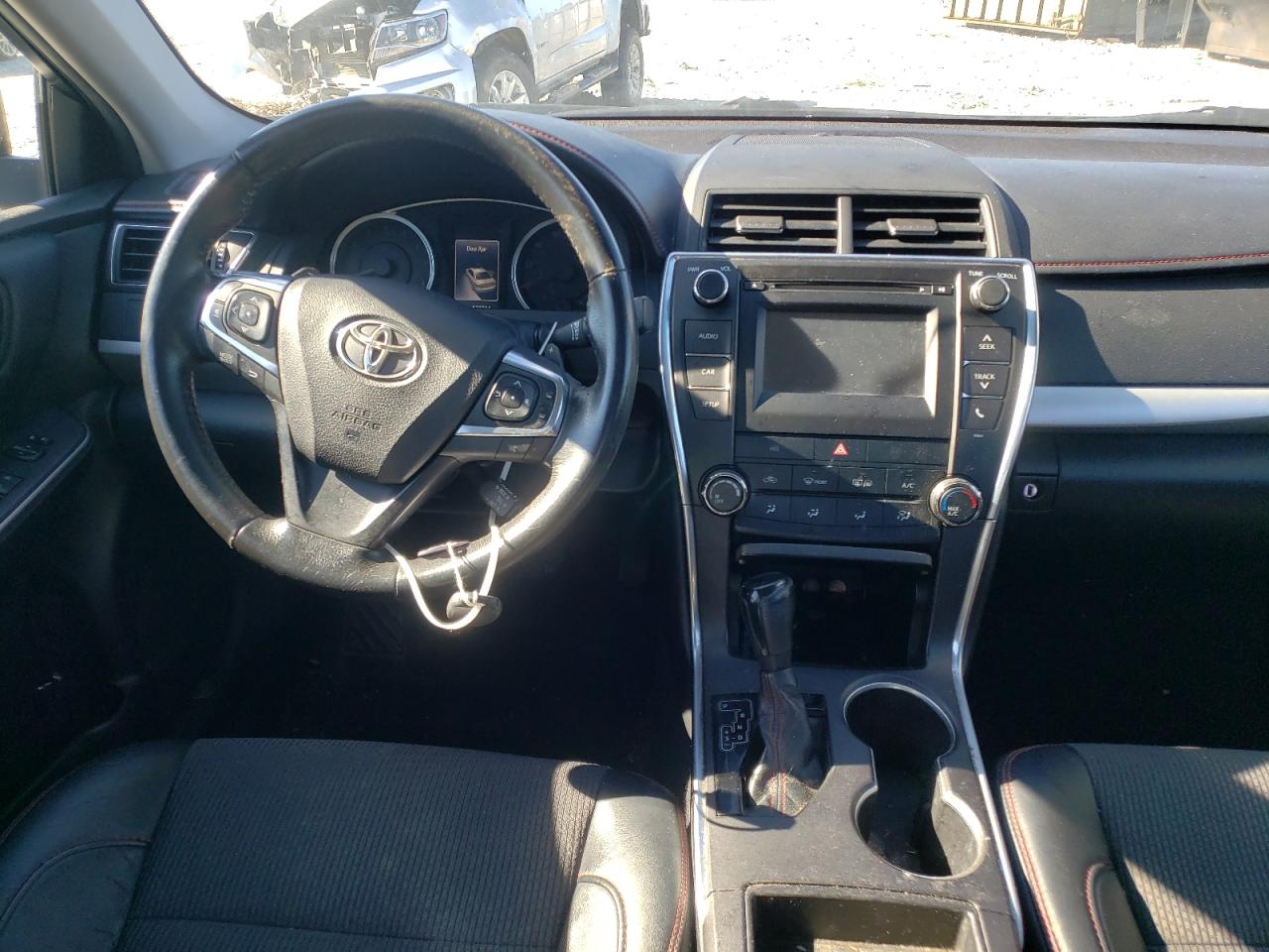Photo 9 from auction – 2016 TOYOTA CAMRY LE with VIN 4T1BF1FK7GU264434