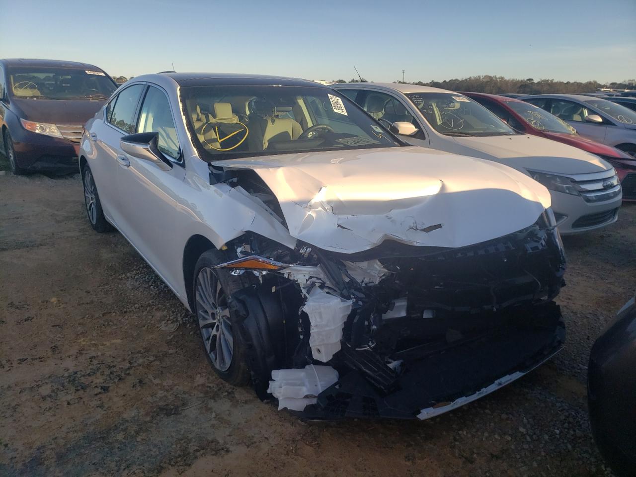 Photo 1 from auction – 2021 LEXUS ES 350 BAS with VIN 58ADZ1B18MU096367