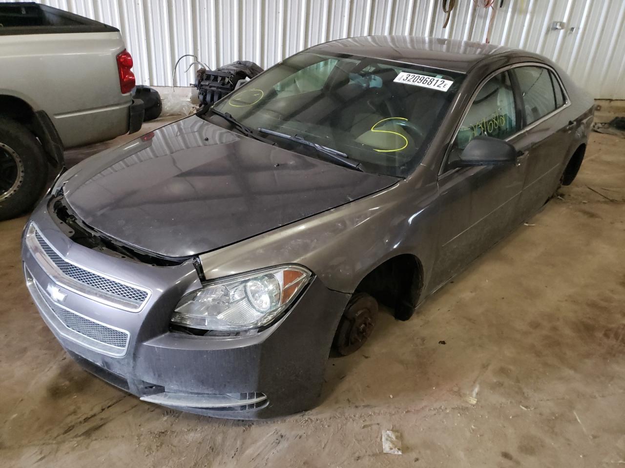Photo 2 from auction – 2010 CHEVROLET MALIBU LS with VIN 1G1ZB5EB9A4141502