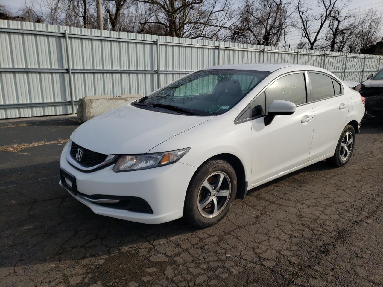Photo 2 from auction – 2015 HONDA CIVIC SE with VIN 19XFB2F77FE050334