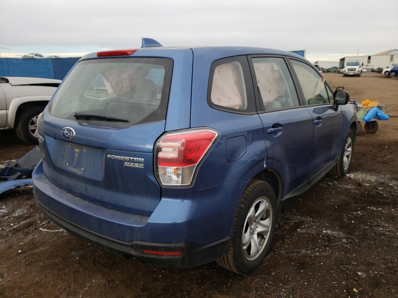 Photo 4 from auction – 2017 SUBARU FORESTER 2 with VIN JF2SJAAC1HG480316