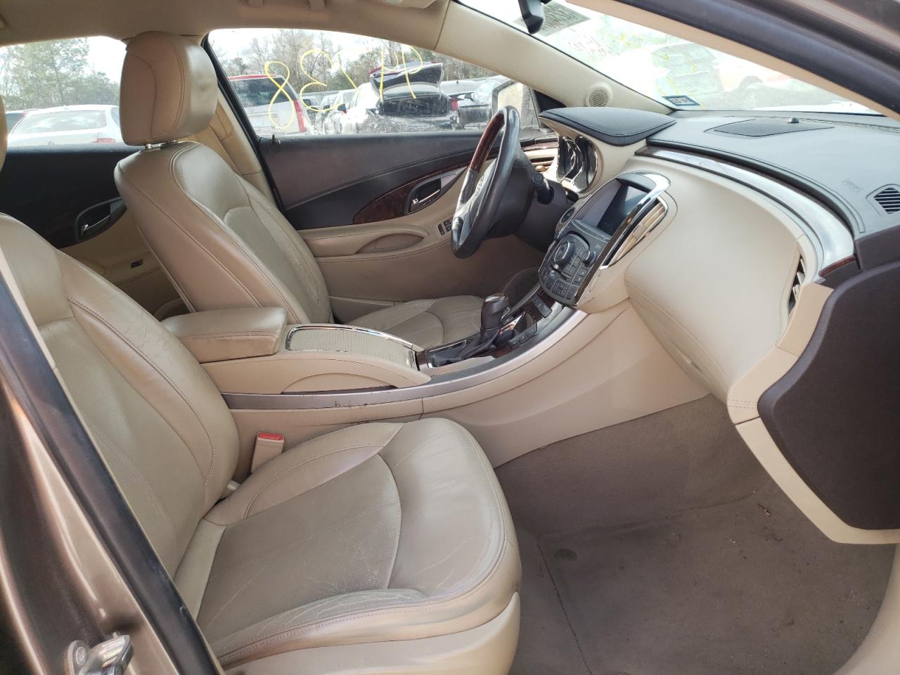 Photo 5 from auction – 2010 BUICK LACROSSE C with VIN 1G4GE5EV7AF259757