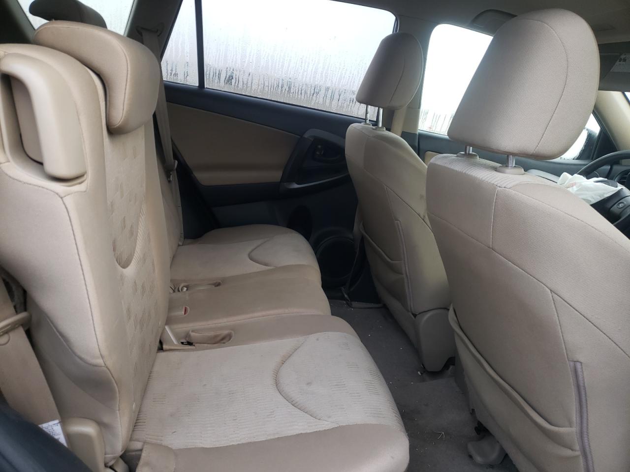 Photo 6 from auction – 2010 TOYOTA RAV4 with VIN JTMBF4DV9A5020157