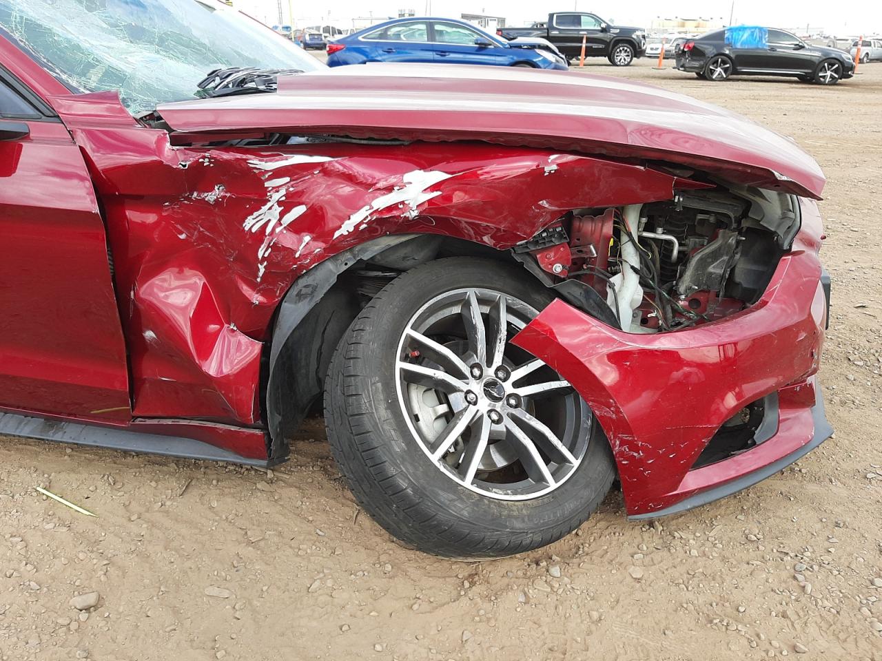 صورة رقم 9 من المزاد - 2015 FORD MUSTANG مع VIN 1FA6P8TH8F5353089