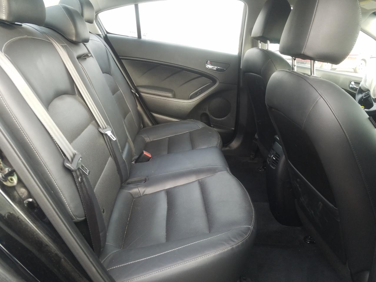 Photo 6 from auction – 2017 KIA FORTE EX with VIN 3KPFL4A84HE038170
