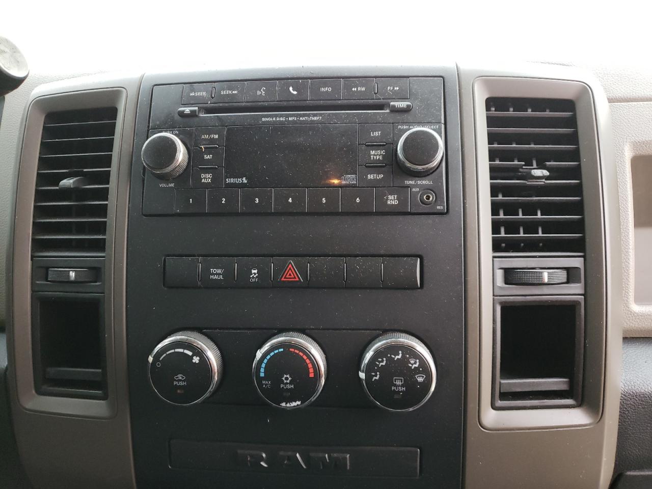 Photo 9 from auction – 2012 DODGE RAM 1500 S with VIN 1C6RD6FP8CS116730