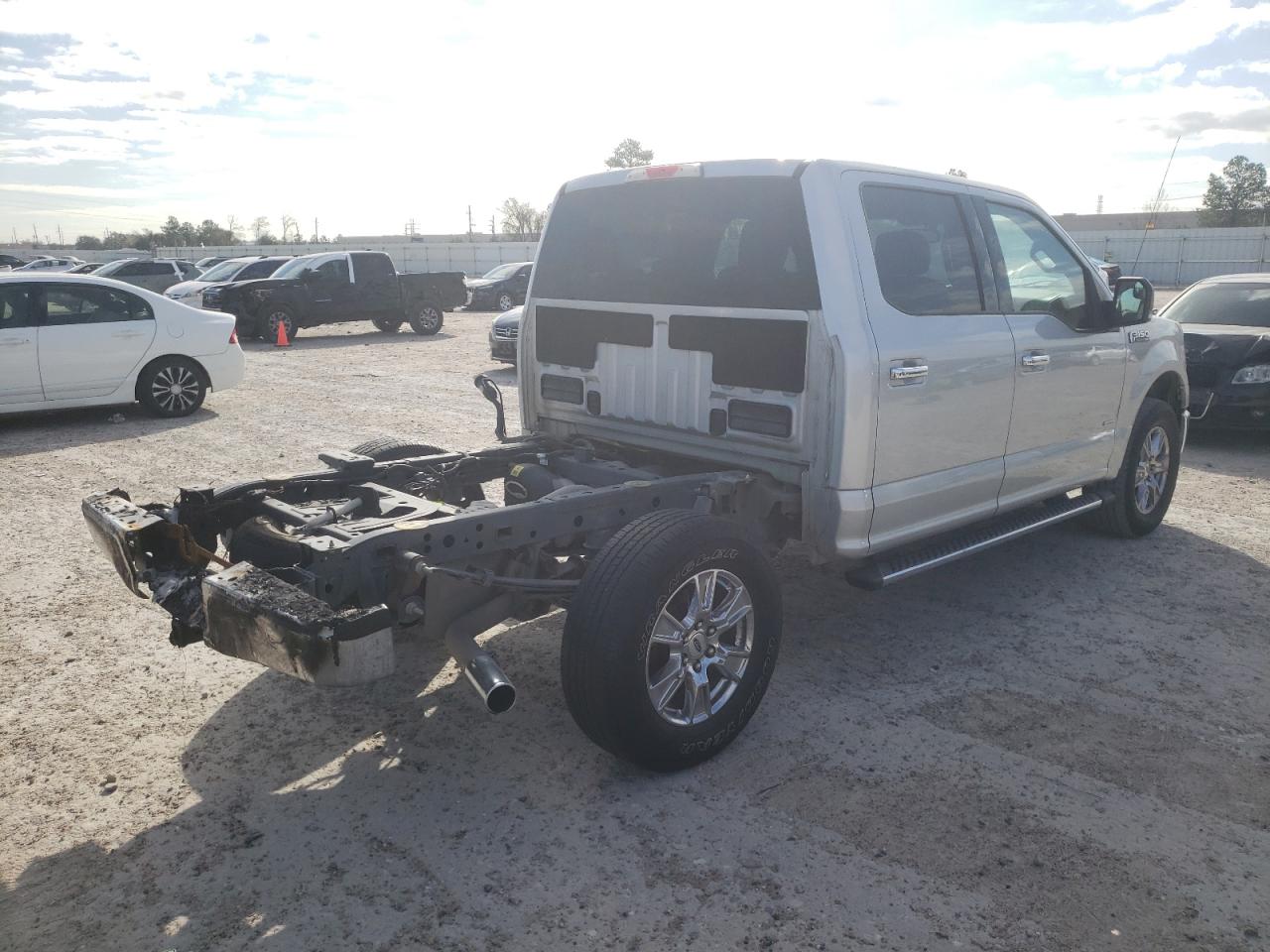 Photo 4 from auction – 2016 FORD F150 SUPER with VIN 1FTEW1EP8GKD53567
