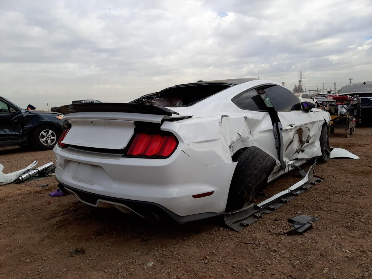 Photo 4 from auction – 2015 FORD MUSTANG GT with VIN 1FA6P8CF4F5345215