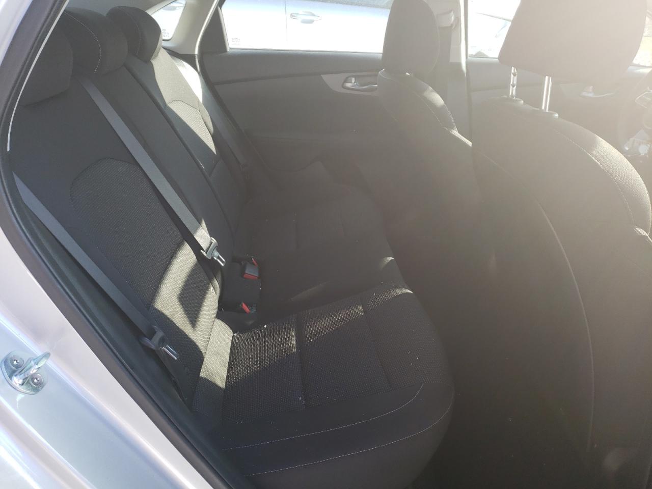 Photo 6 from auction – 2020 KIA FORTE FE with VIN 3KPF24AD8LE157350