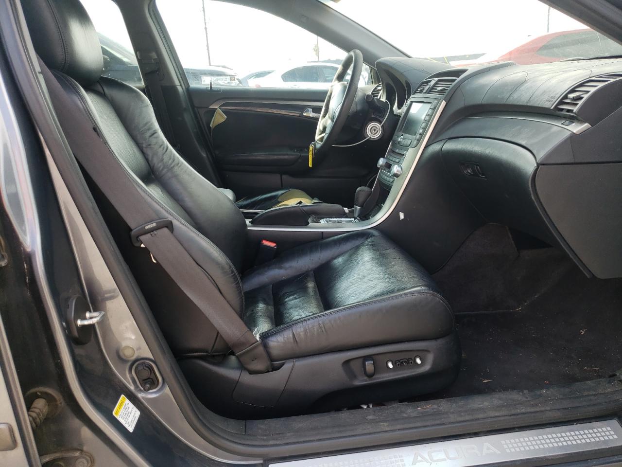 Photo 5 from auction – 2005 ACURA TL with VIN 19UUA66225A023647
