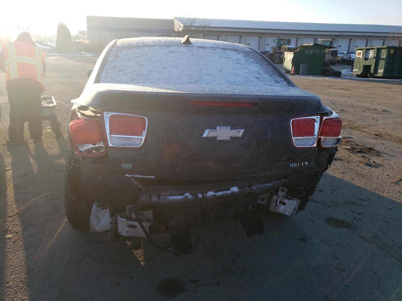 Photo 9 from auction – 2015 CHEVROLET MALIBU LS with VIN 1G11B5SL9FF218231