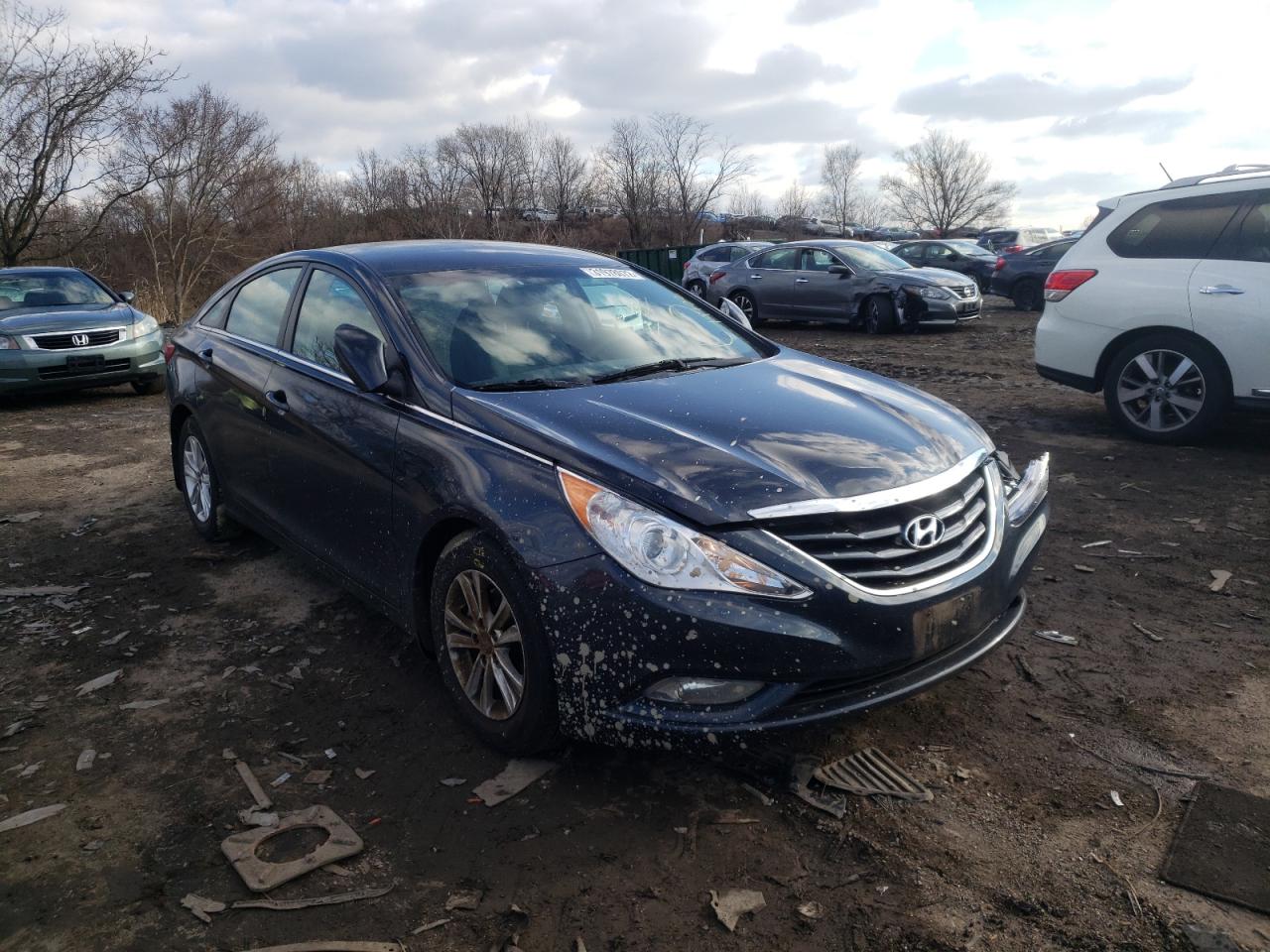 HYUNDAI SONATA 2013 with VIN 5NPEB4AC0DH757036 - Photo from auction