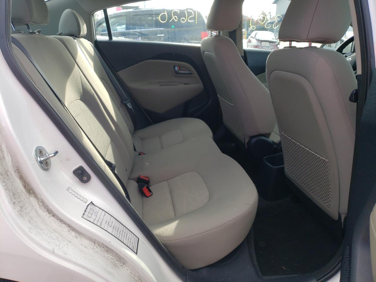 Photo 6 from auction – 2017 KIA RIO LX with VIN KNADM4A32H6012050