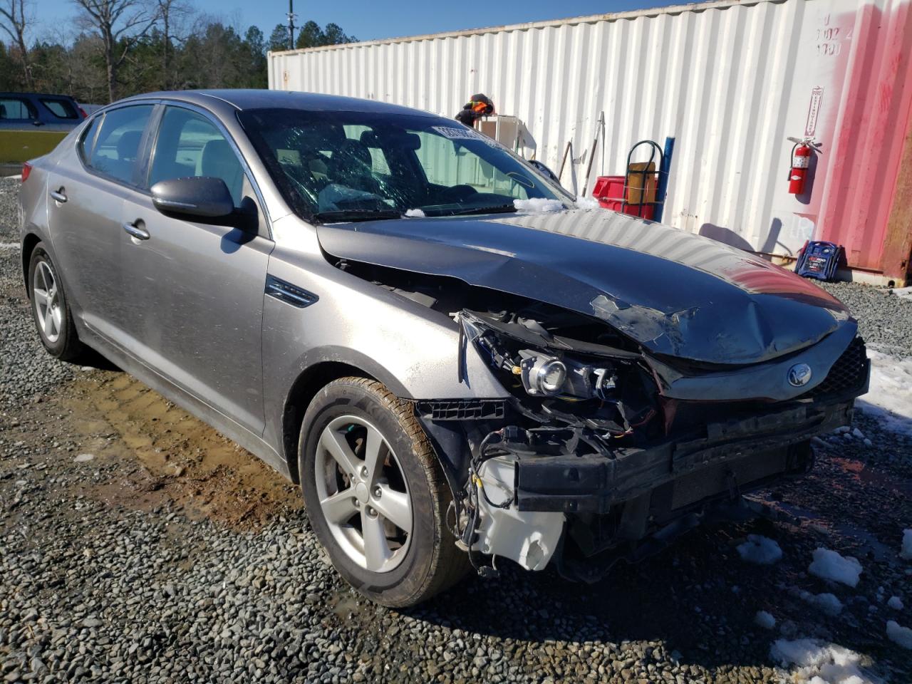 KIA OPTIMA LX 2015 with VIN 5XXGM4A78FG366107 - Photo from auction