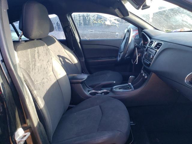 Photo 5 from auction – 2014 CHRYSLER 200 TOURIN with VIN 1C3CCBBG2EN159515
