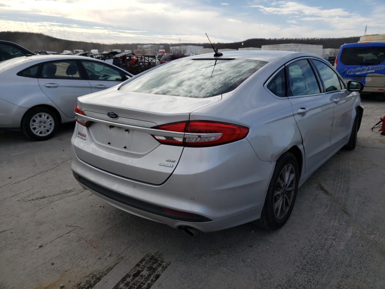 Photo 4 from auction – 2017 FORD FUSION SE with VIN 3FA6P0HD8HR412262