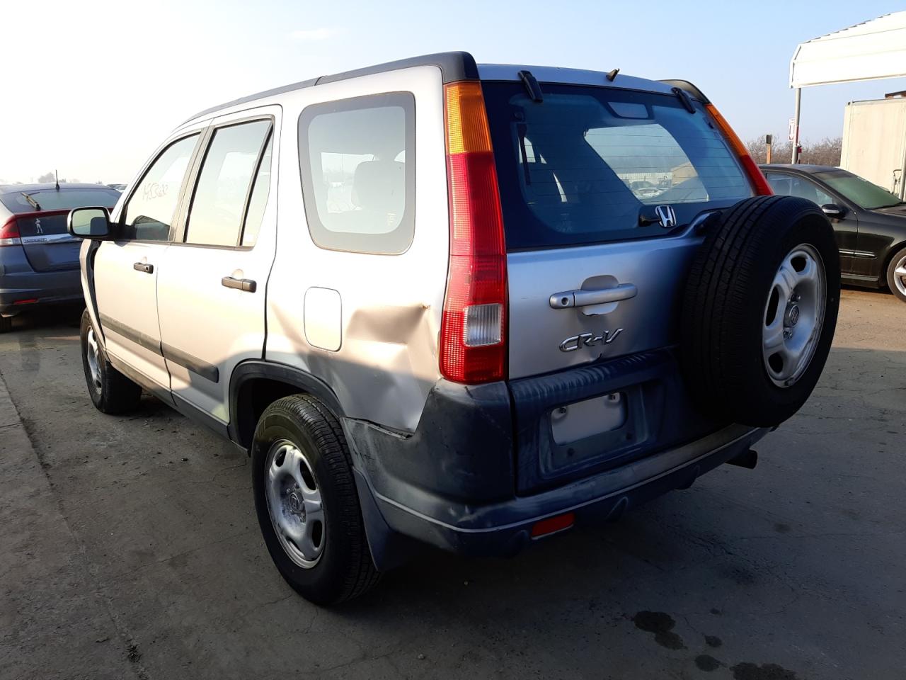 Photo 3 from auction – 2003 HONDA CR-V LX with VIN JHLRD68483C014613