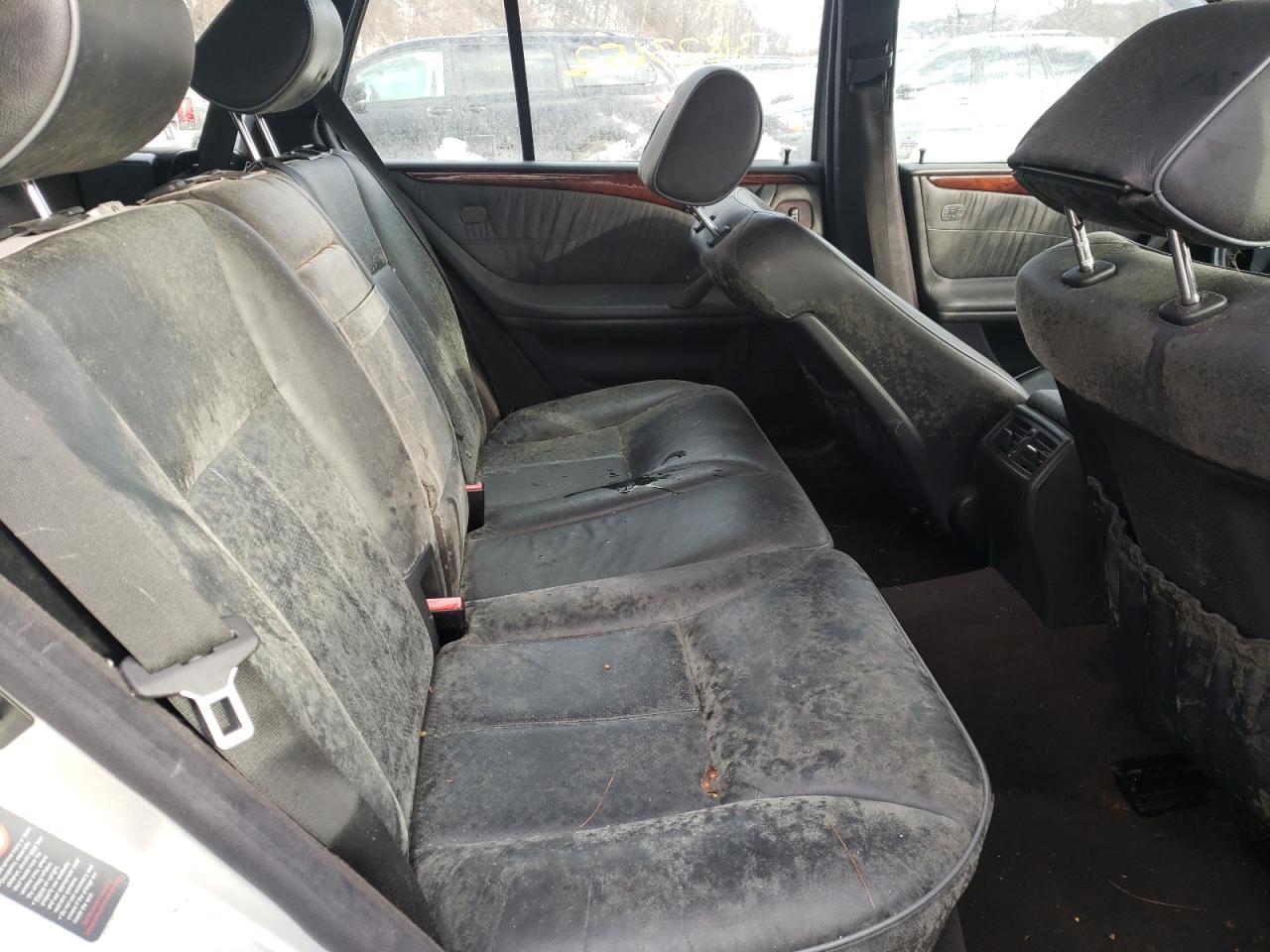 Photo 6 from auction – 2002 MERCEDES-BENZ E 320 4MAT with VIN WDBJH82J02X062301