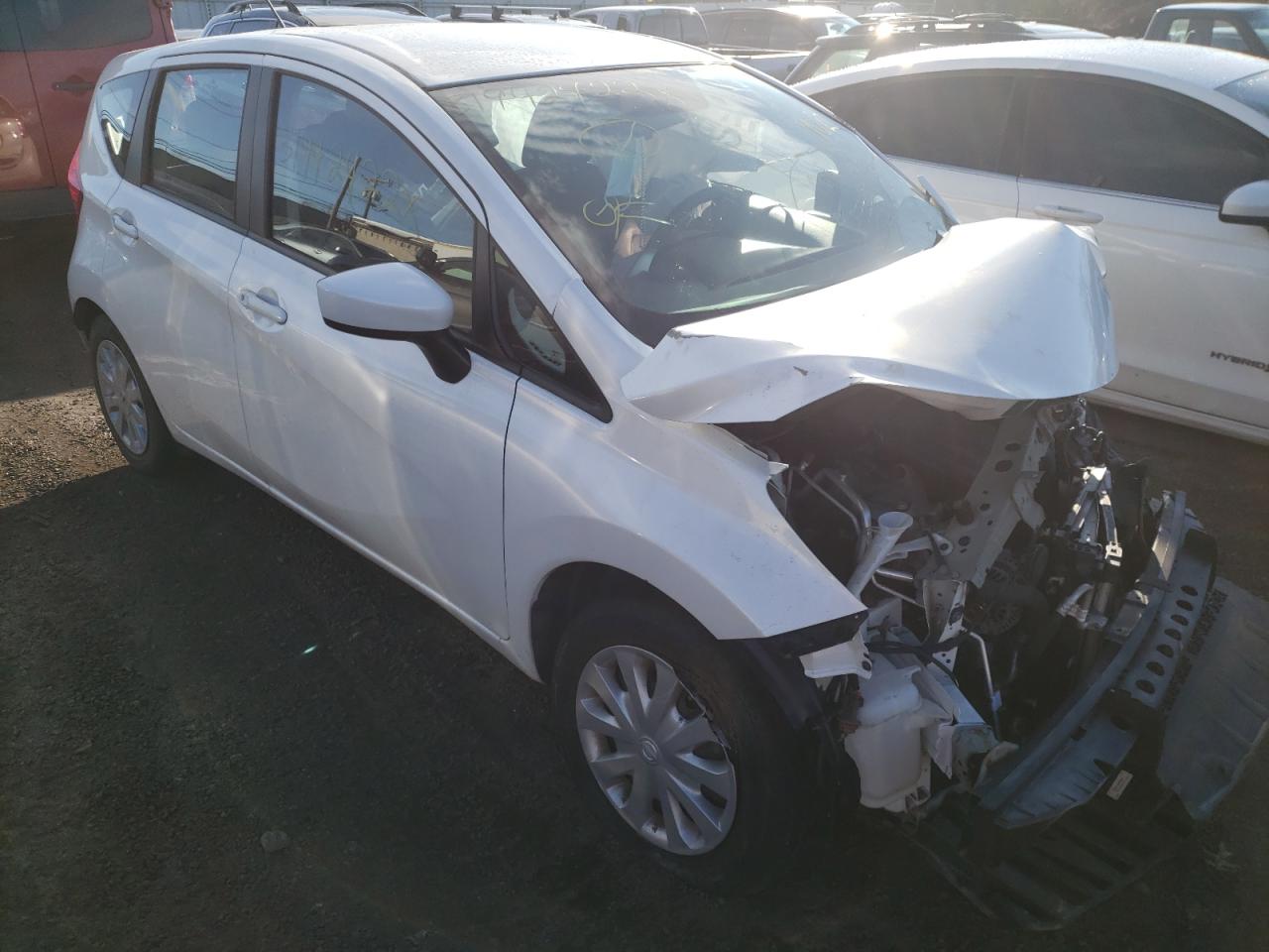 NISSAN VERSA NOTE 2015 with VIN 3N1CE2CP8FL358903 - Photo from auction