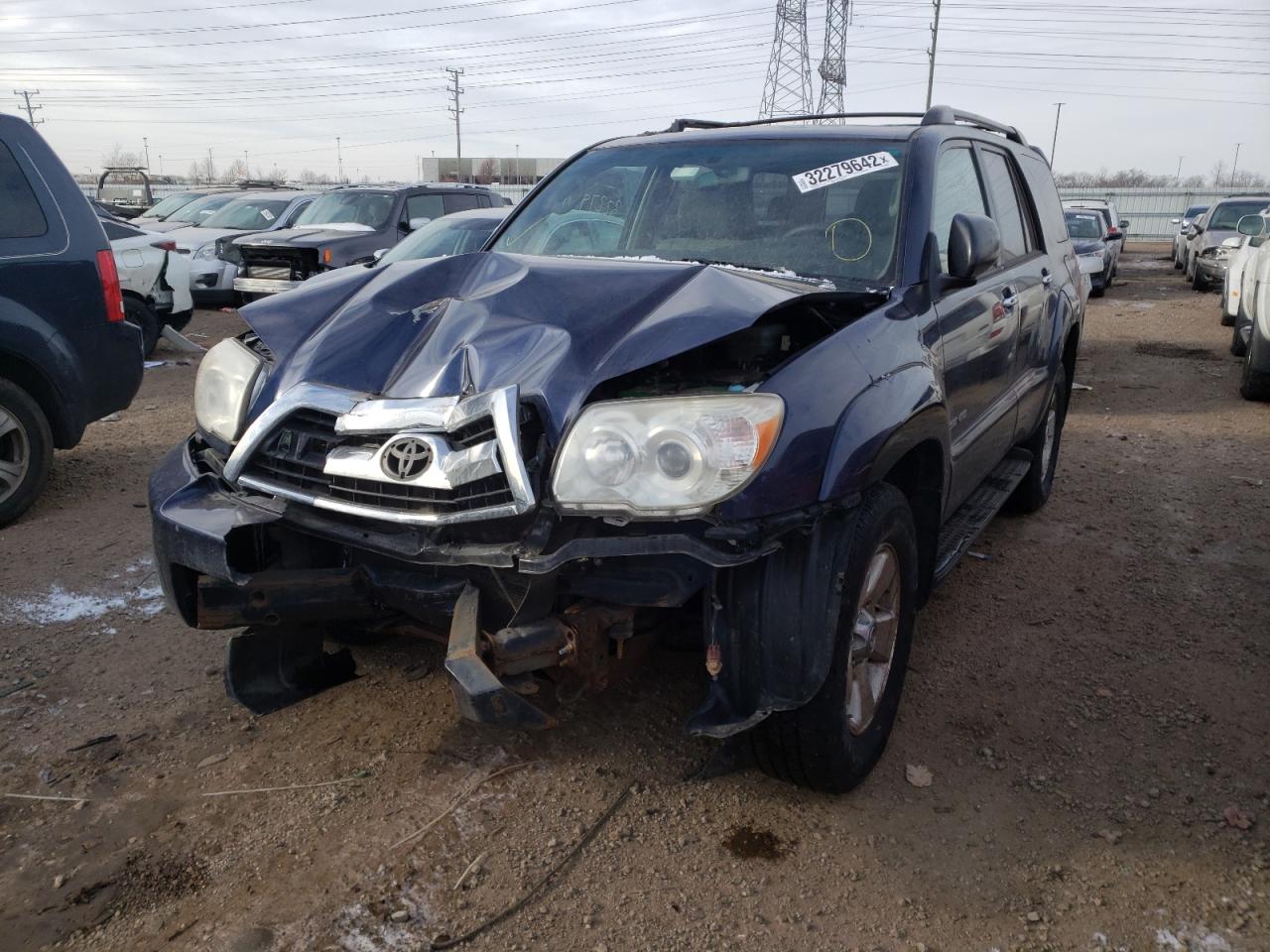 Photo 2 from auction – 2006 TOYOTA 4RUNNER SR with VIN JTEBU14R760084883