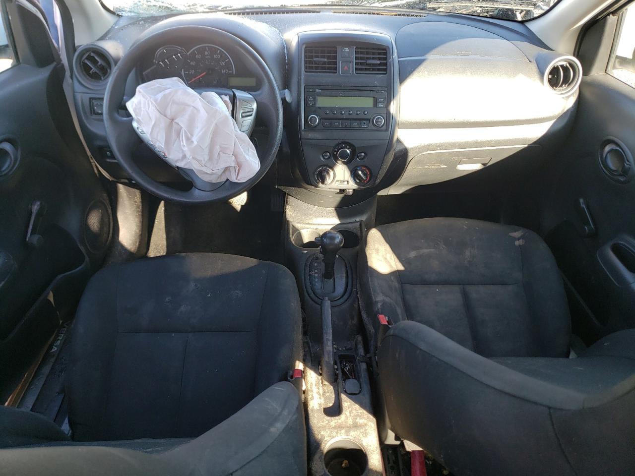 Photo 9 from auction – 2016 NISSAN VERSA S with VIN 3N1CN7AP3GL864320