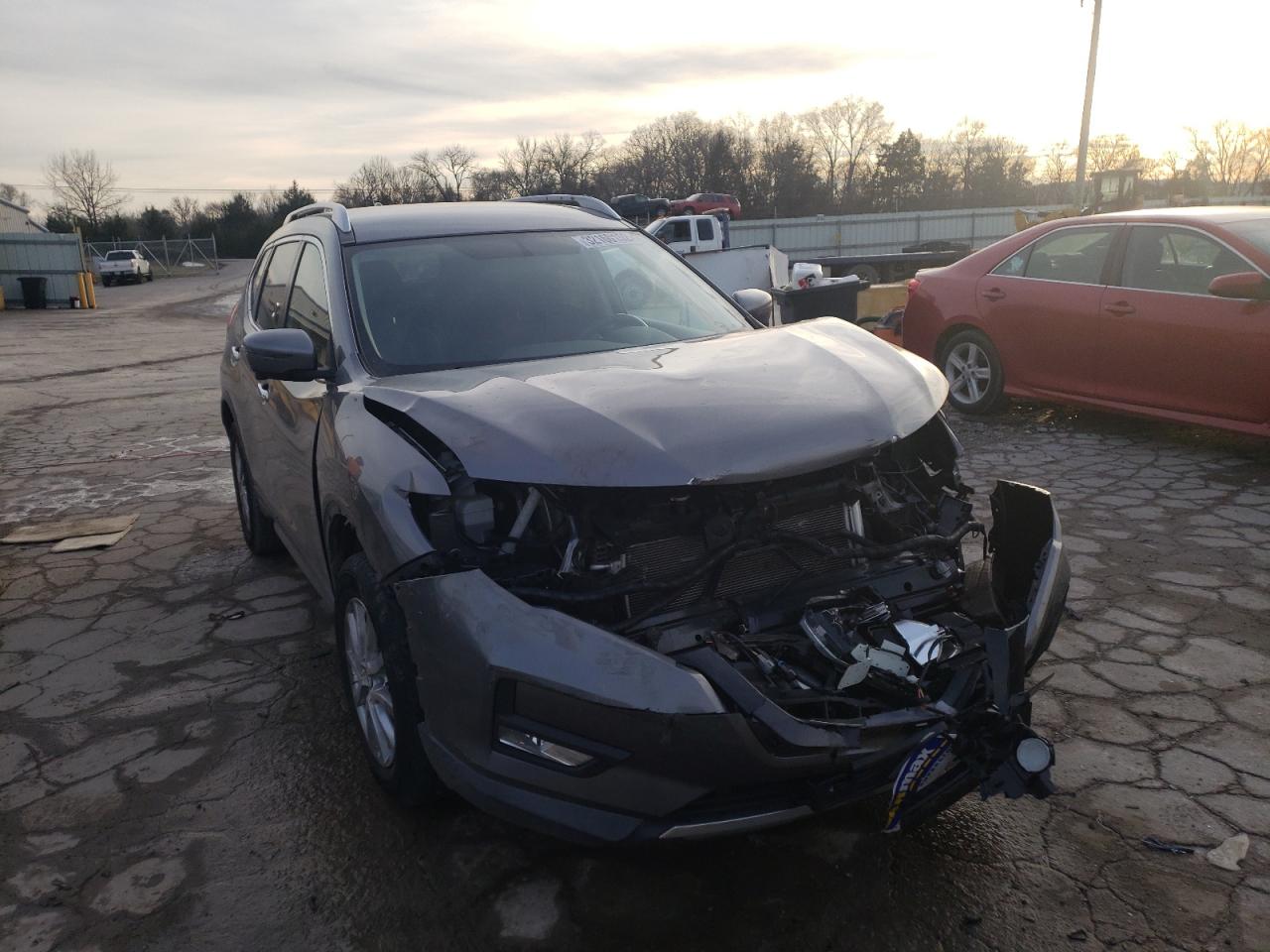 Photo 20 from auction – 2017 NISSAN ROGUE S with VIN KNMAT2MV8HP560932