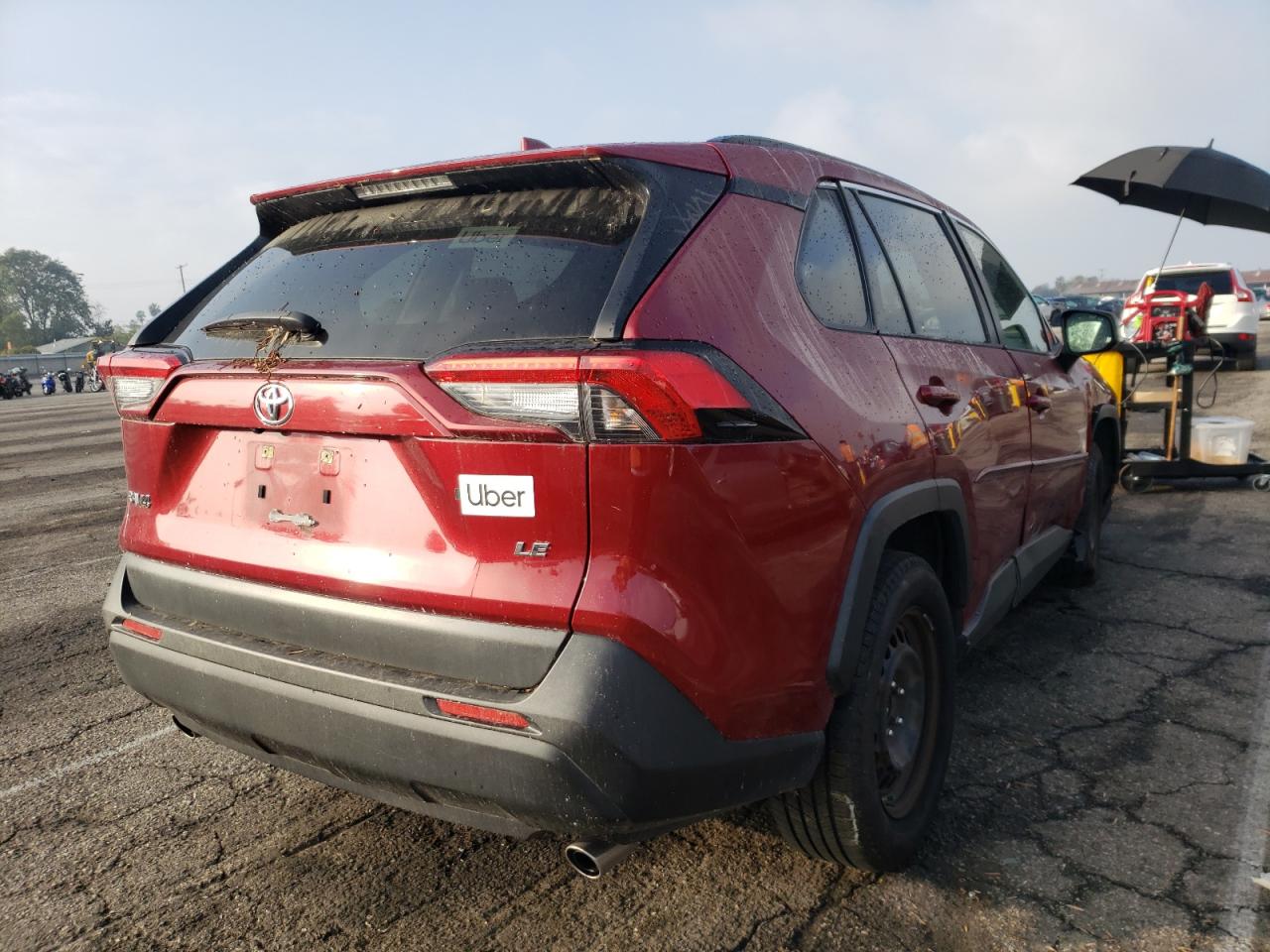 Photo 4 from auction – 2019 TOYOTA RAV4 LE with VIN JTMH1RFV6KD027044