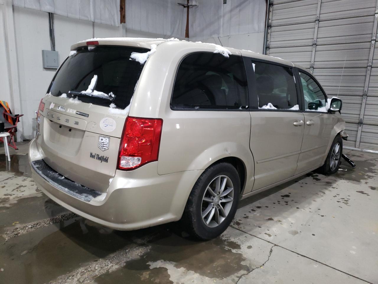 Photo 4 from auction – 2016 DODGE GRAND CARA with VIN 2C4RDGBG6GR124451