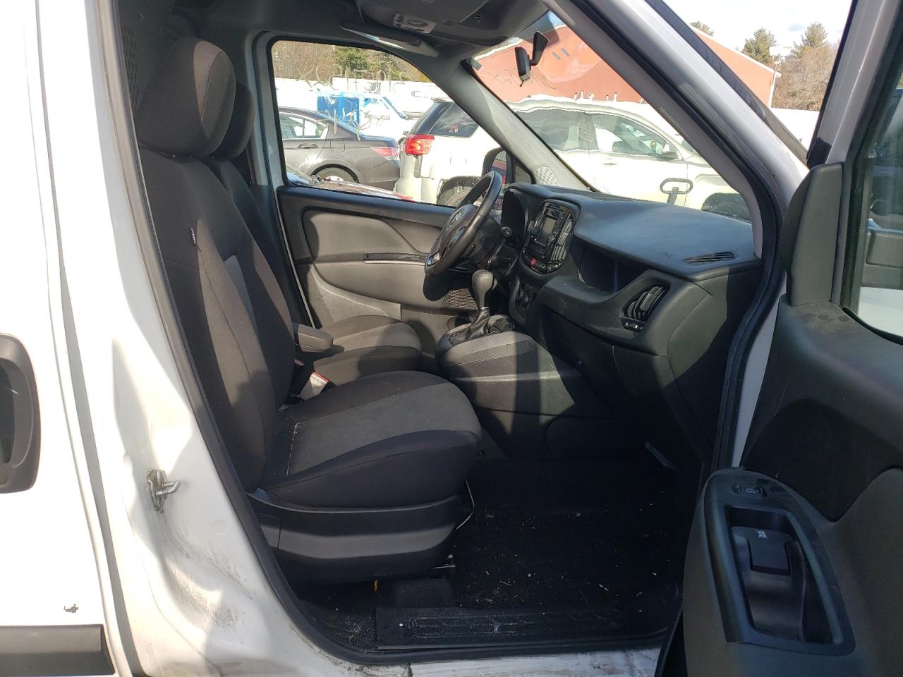 Photo 5 from auction – 2016 RAM PROMASTER with VIN ZFBERFBTXG6C01469