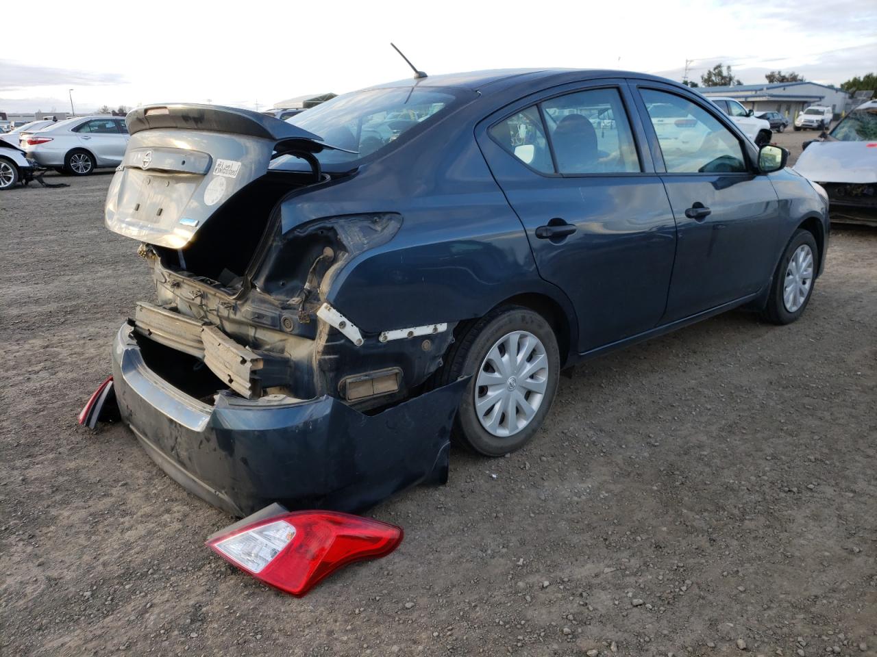 Photo 4 from auction – 2016 NISSAN VERSA with VIN 3N1CN7AP2GL829378