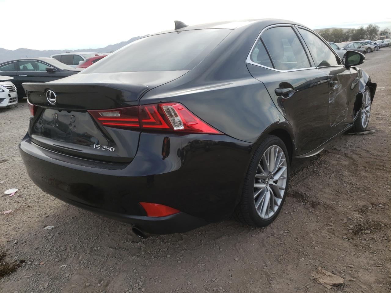 Photo 4 from auction – 2015 LEXUS IS 250 with VIN JTHBF1D27F5047674