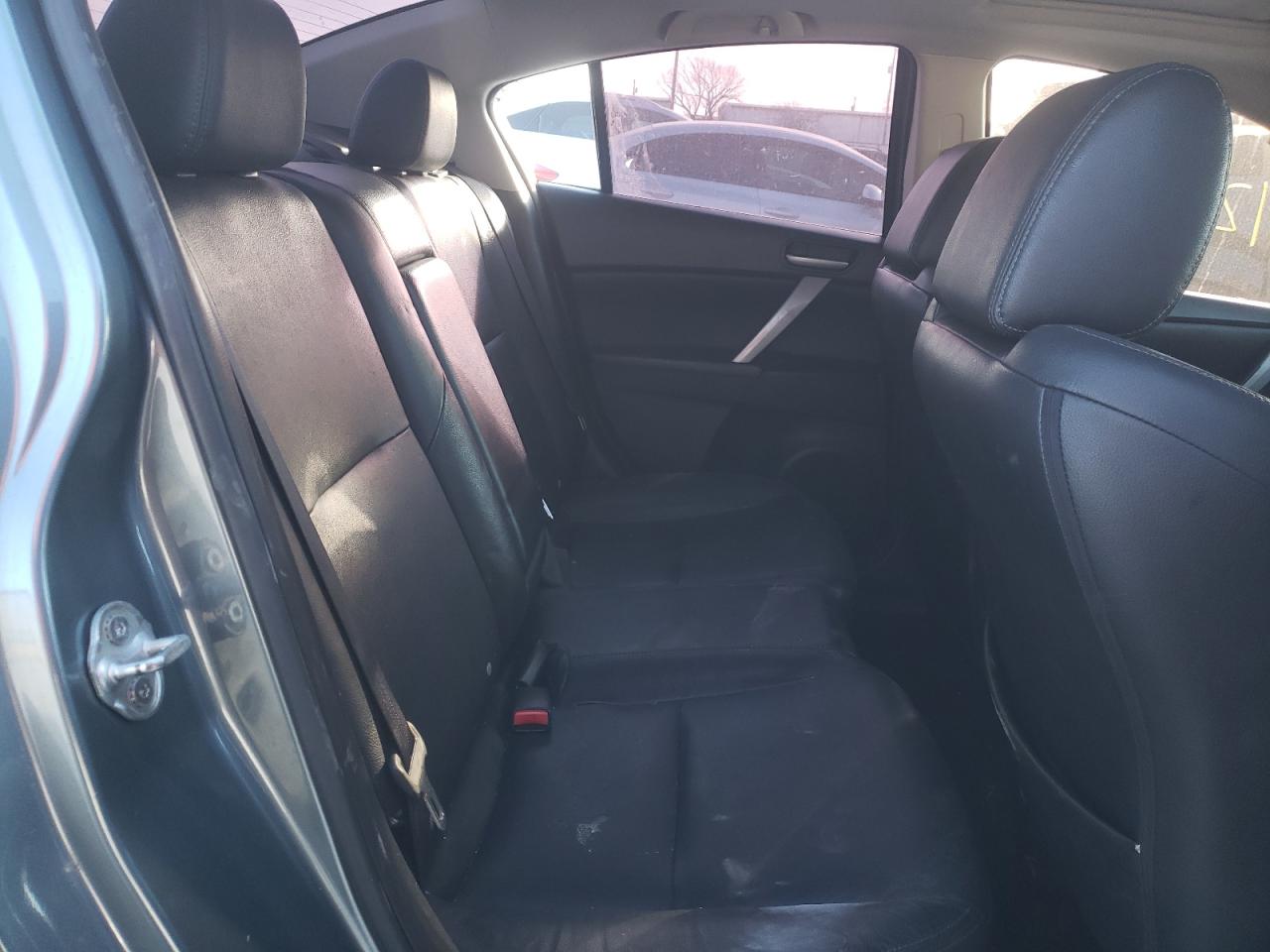 Photo 6 from auction – 2013 MAZDA 3 S with VIN JM1BL1W53D1788930