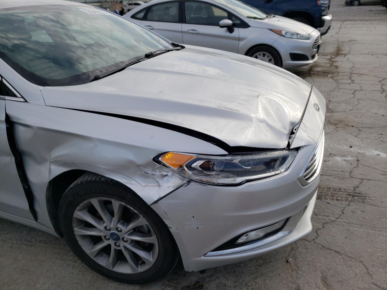 Photo 9 from auction – 2017 FORD FUSION SE with VIN 3FA6P0HD8HR412262