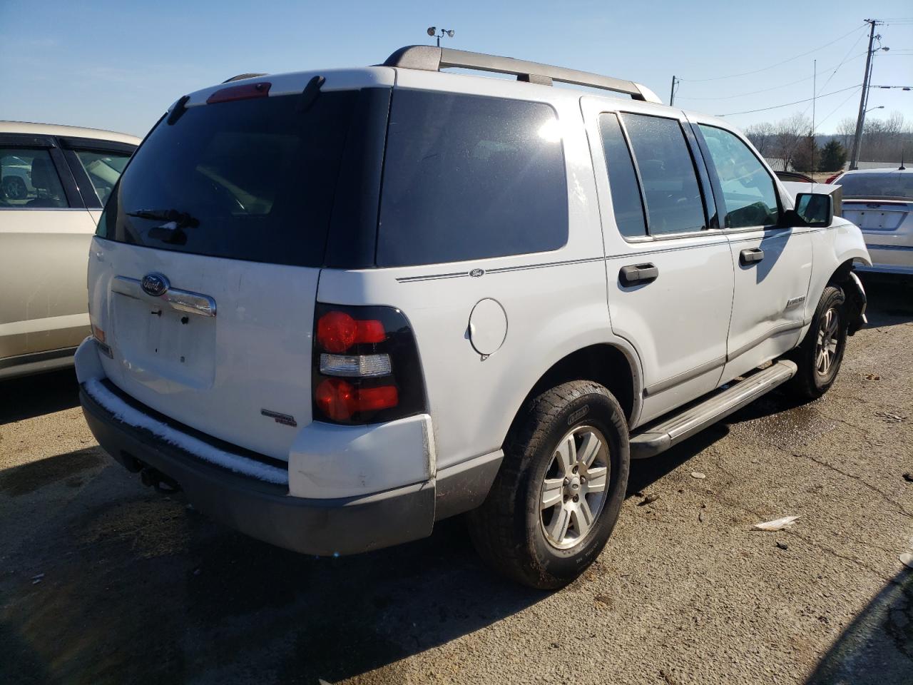 Photo 4 from auction – 2006 FORD EXPLORER X with VIN 1FMEU62E46UA56641